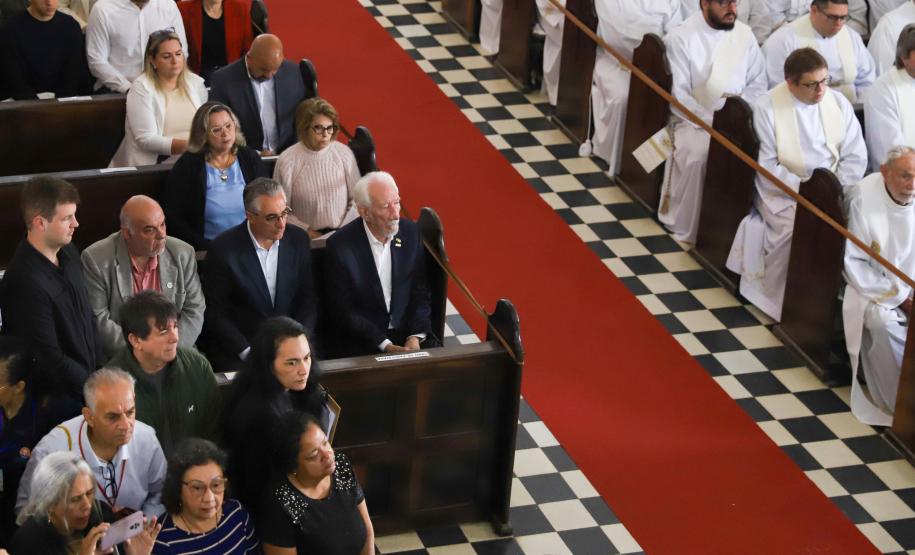 Piana participa da posse de Dom Paulo Alves Romão como bispo de Paranaguá, no Litoral