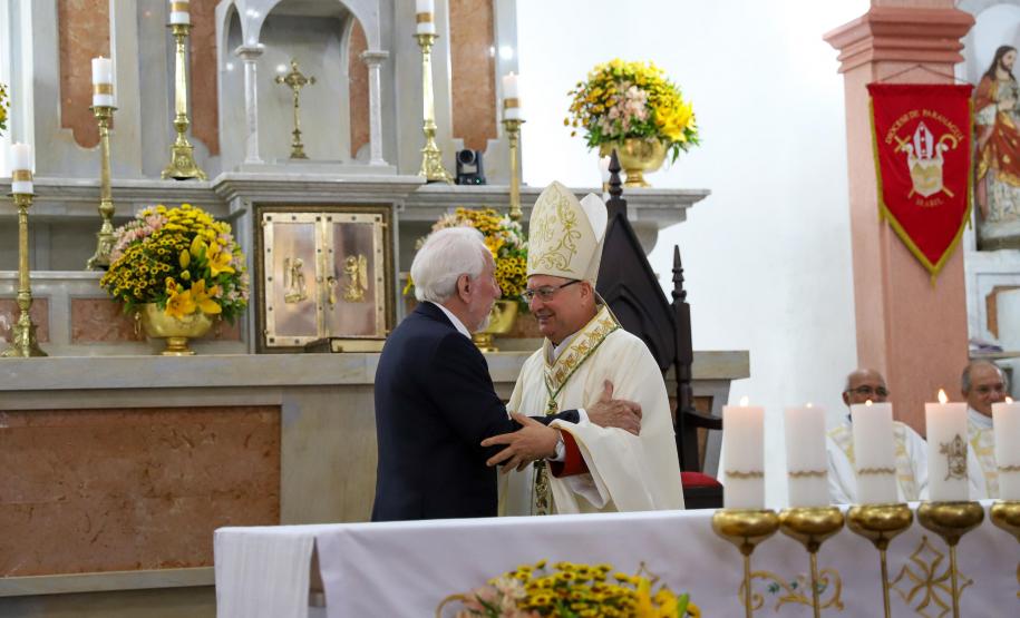 Piana participa da posse de Dom Paulo Alves Romão como bispo de Paranaguá, no Litoral