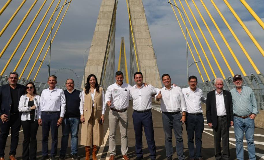 Ratinho Junior e presidente do Paraguai visitam obras dos acessos da Ponte da Integração