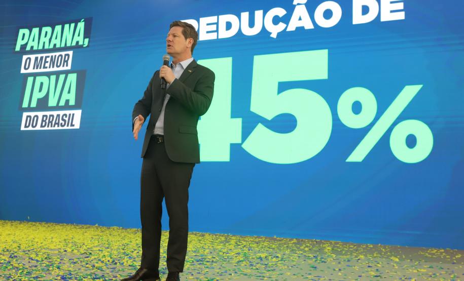 Ratinho Junior sanciona lei que reduz IPVA no Paraná e garante menor alíquota do Brasil