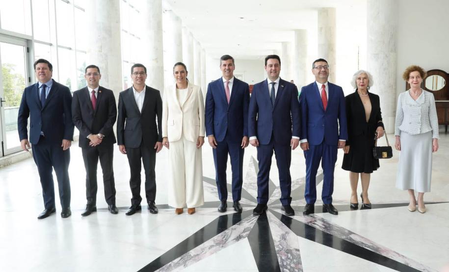 Ratinho Junior recebe Santiago Peña para debater novas oportunidades entre Paraná e Paraguai