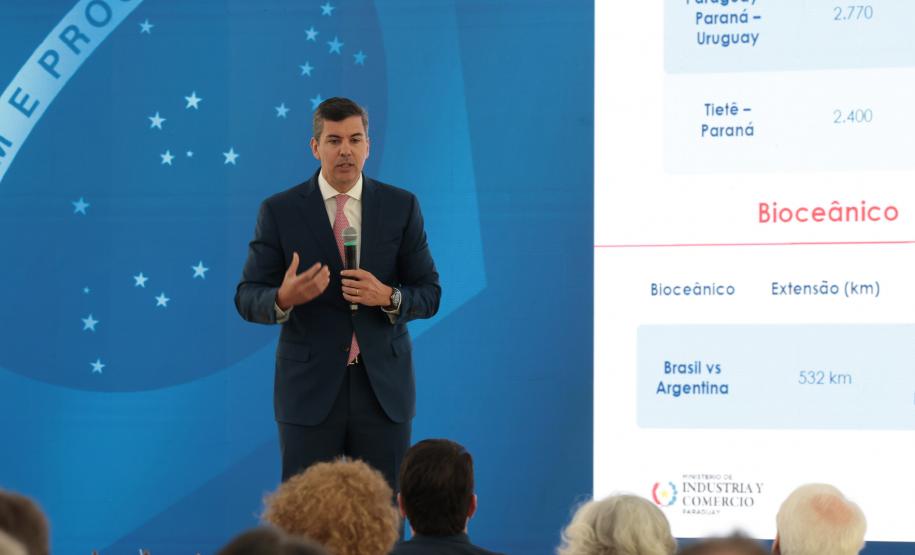 Ratinho Junior recebe Santiago Peña para debater novas oportunidades entre Paraná e Paraguai