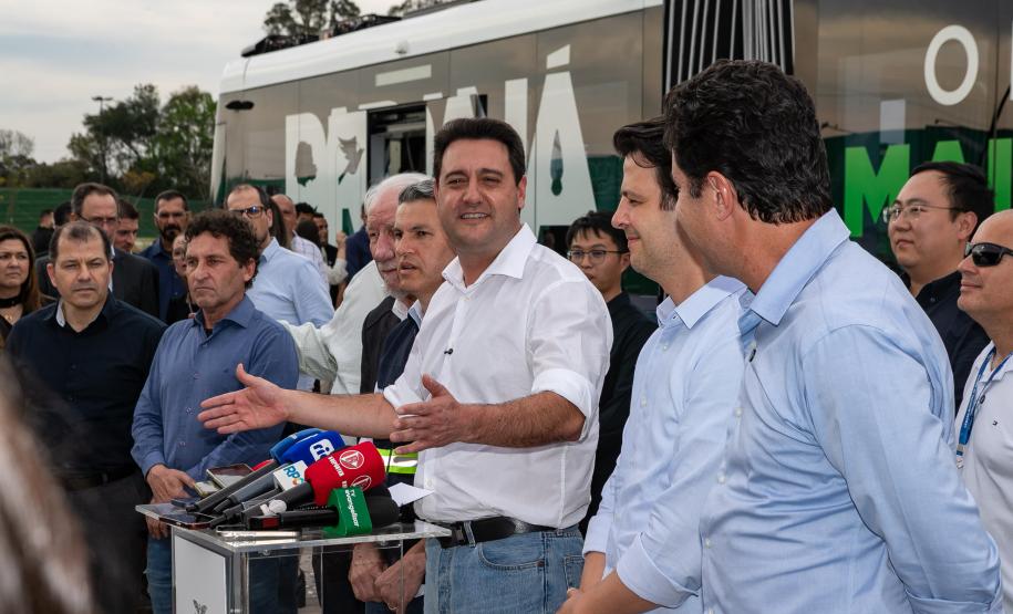 BUD traz inovação e será alternativa sustentável ao transporte coletivo, diz Ratinho Junior