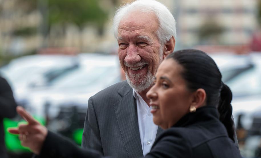 Paraná reforça fiscalização ambiental com 50 caminhonetes e novo helicóptero