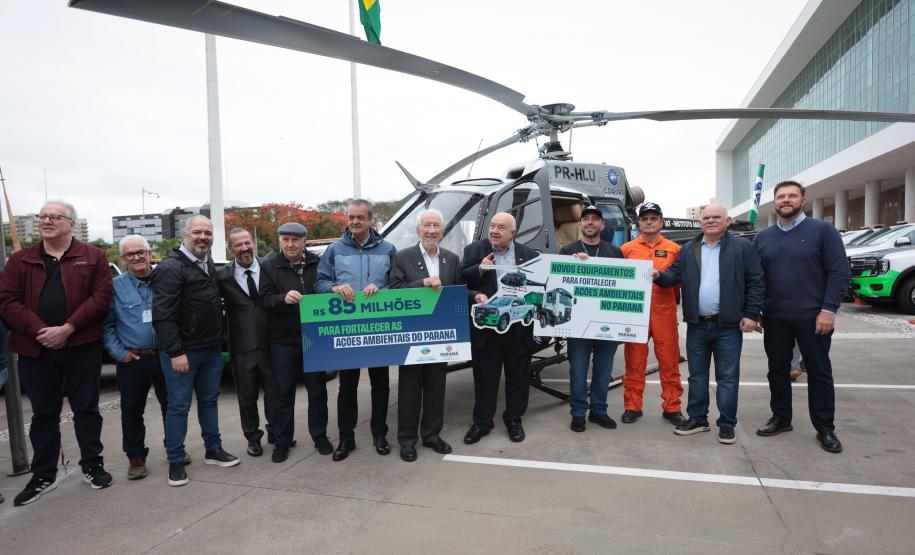 Paraná reforça fiscalização ambiental com 50 caminhonetes e novo helicóptero