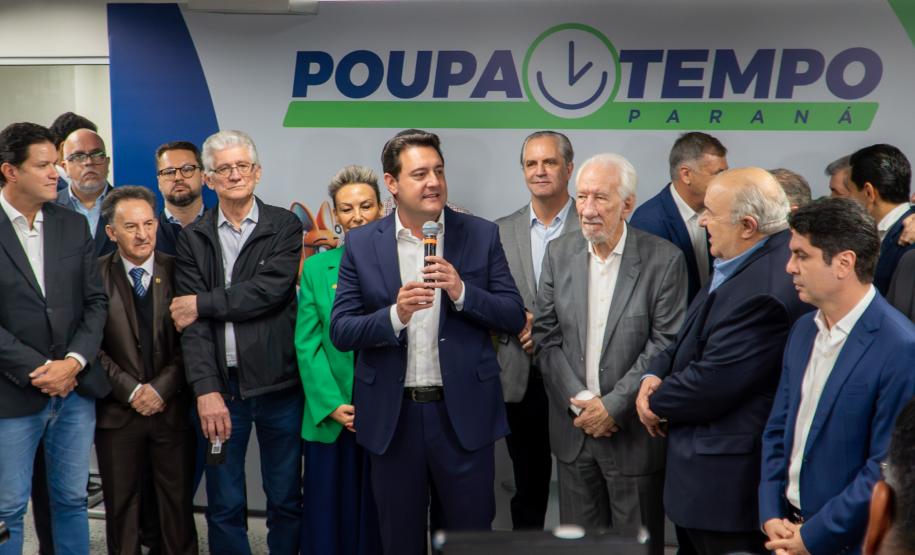 Com mais de 200 serviços, 1ª unidade do Poupatempo Paraná é inaugurada em Curitiba