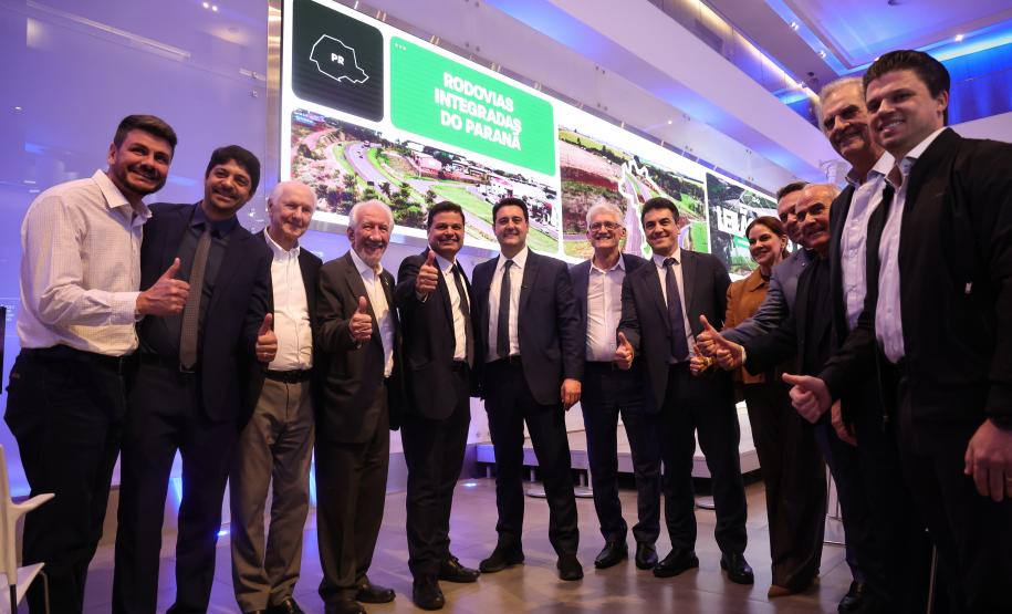 “Fim das concessões garante mais de R$ 60 bilhões em obras e tem sentimento de missão cumprida”, afirma Ratinho Júnior