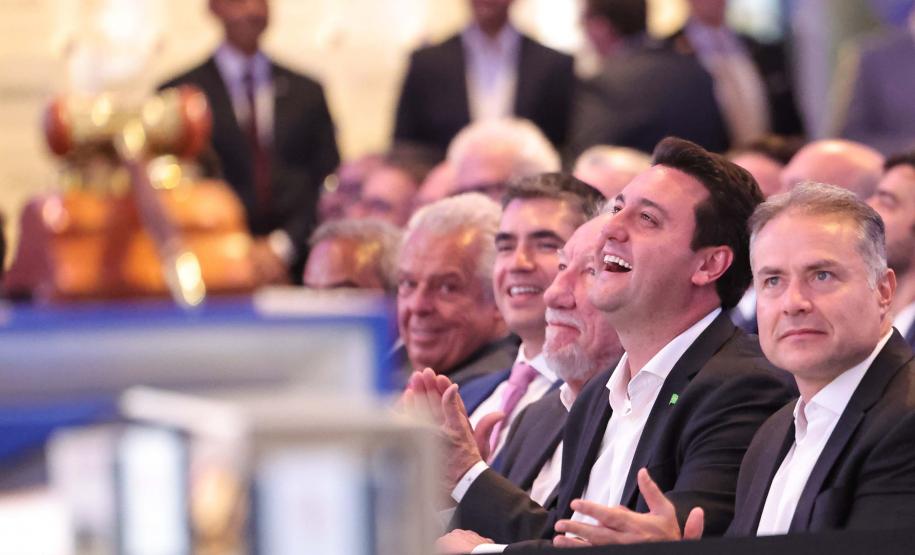 Com desconto de 21,3% sobre tarifa, EPR arremata Lote 4 e investirá R$ 18 bilhões no Paraná
