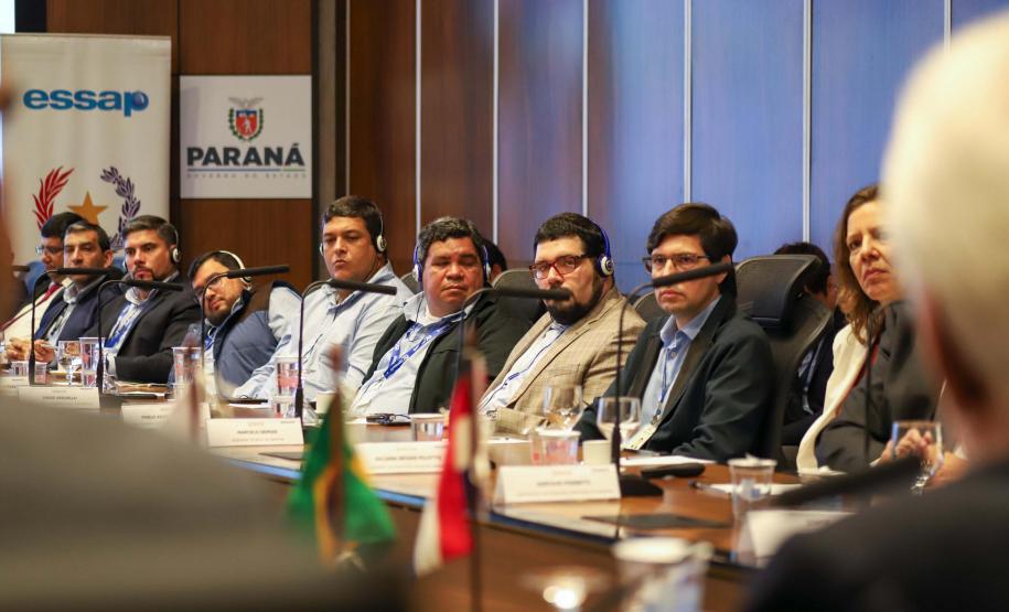 Sanepar consolida parceria com Paraguai e ajuda país a evitar perdas de água na distribuição