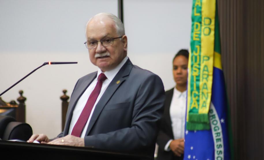 Piana participa de cerimônia que moderniza tramitação de processos no TJPR