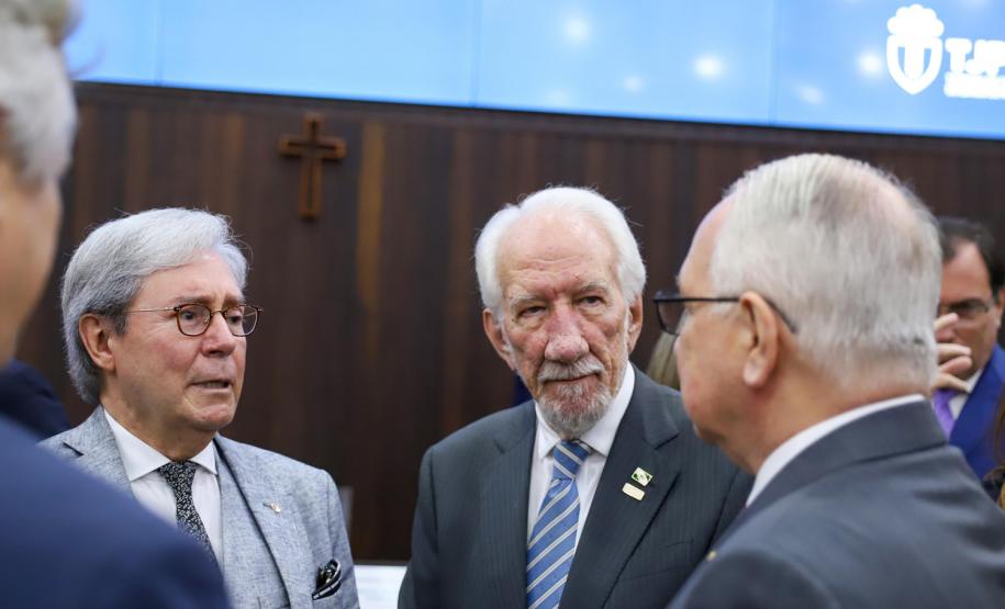 Piana participa de cerimônia que moderniza tramitação de processos no TJPR