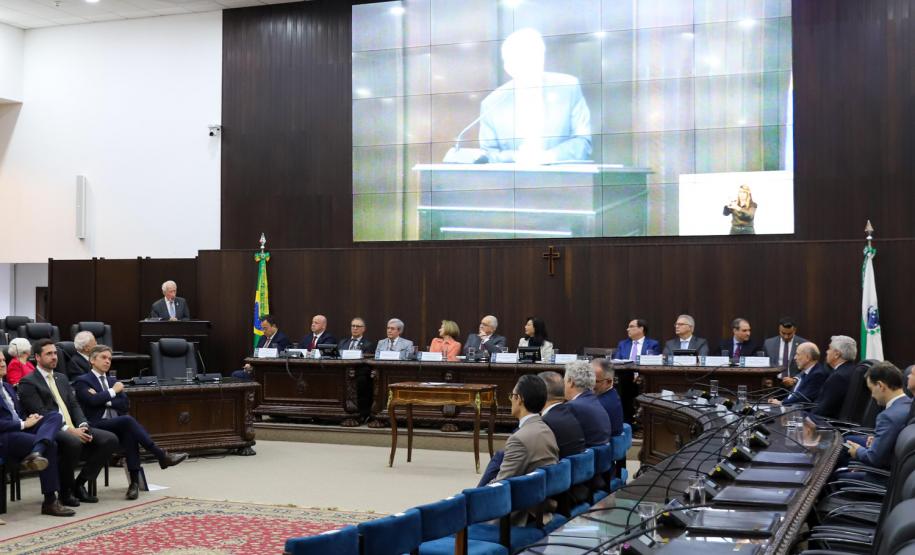 Piana participa de cerimônia que moderniza tramitação de processos no TJPR