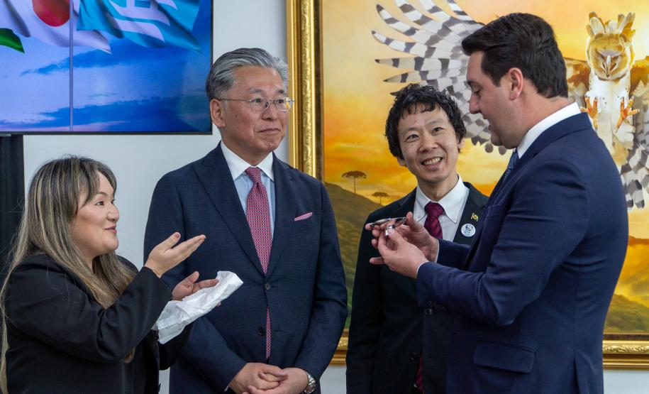 Governador Ratinho Junior é homenageado com honraria da província japonesa de Hyogo