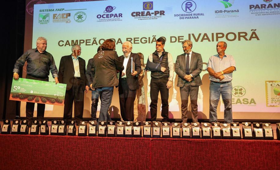 Produtoras de Apucarana e Pinhalão vencem o Concurso Café Qualidade 2025