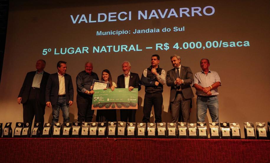 Produtoras de Apucarana e Pinhalão vencem o Concurso Café Qualidade 2025