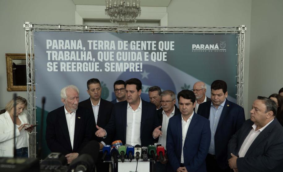 Paraná anuncia a construção emergencial de 320 casas em Rio Bonito do Iguaçu