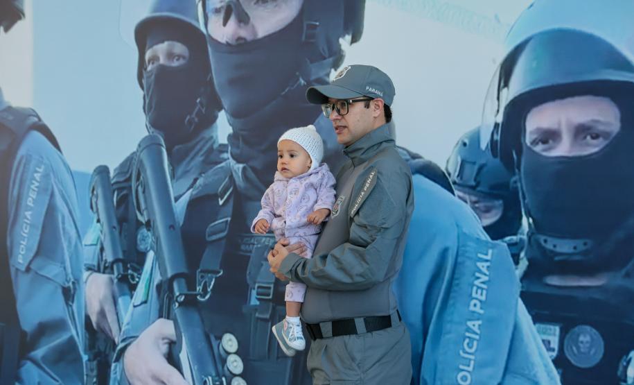 Com posse de 429 policiais penais, Paraná fortalece gestão da segurança pública