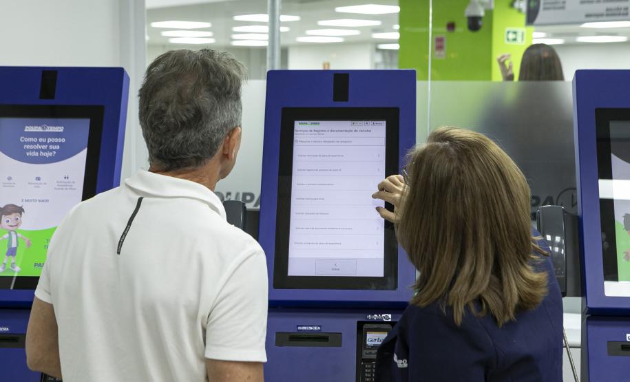 Ratinho Junior inaugura Poupatempo de Maringá; unidades já fizeram 45 mil atendimentos