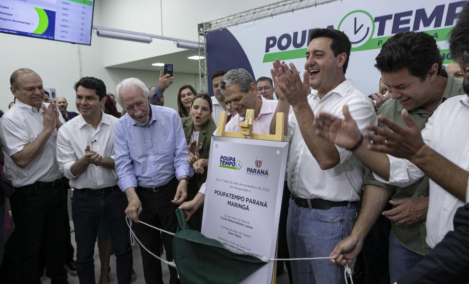 Ratinho Junior inaugura Poupatempo de Maringá; unidades já fizeram 45 mil atendimentos