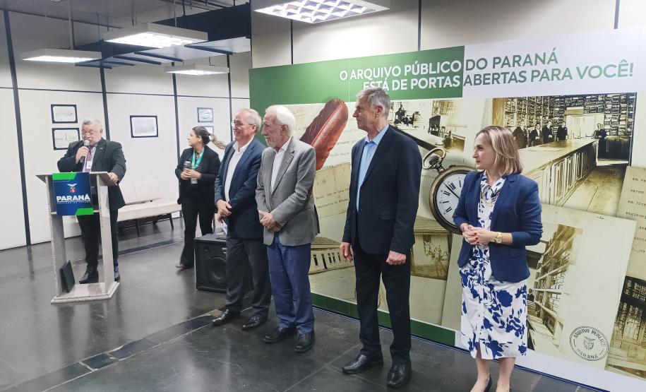 Arquivo Público do Paraná inaugura exposição valorizando a história do cooperativismo