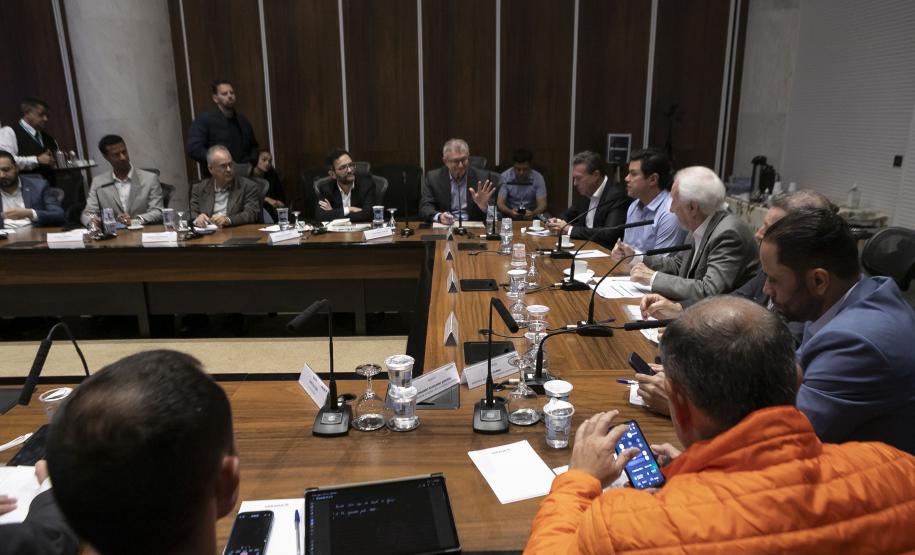 Estado prepara plano de retomada econômica para Rio Bonito do Iguaçu após tornado