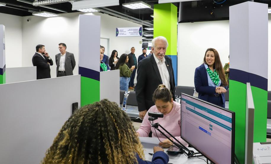 Curitiba ganha segunda unidade do Poupatempo Paraná, a quinta do Estado