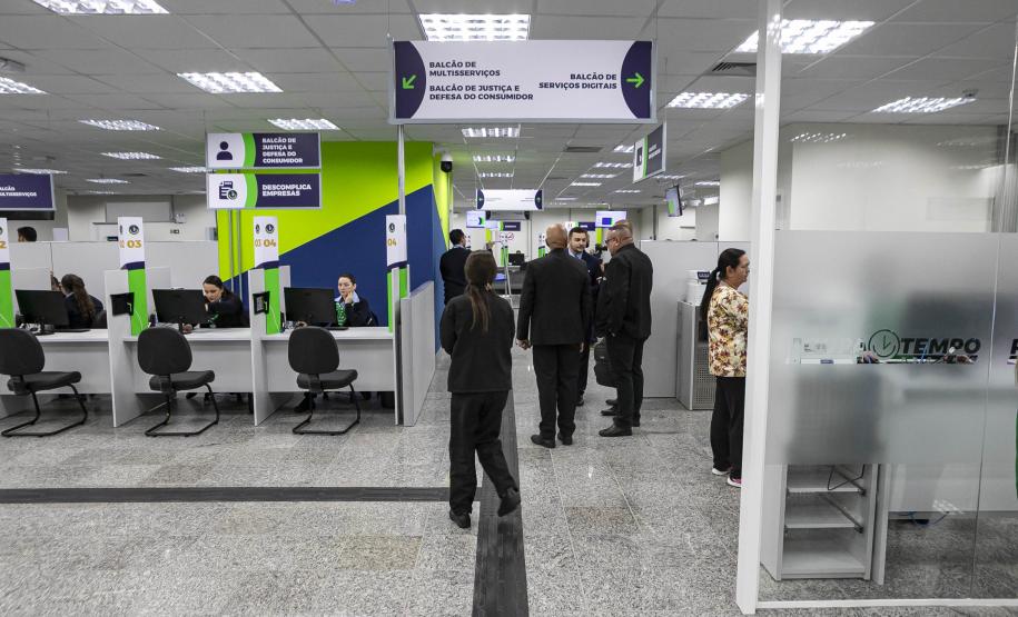 Mais de 200 serviços em um só local: Ponta Grossa ganha unidade do Poupatempo Paraná