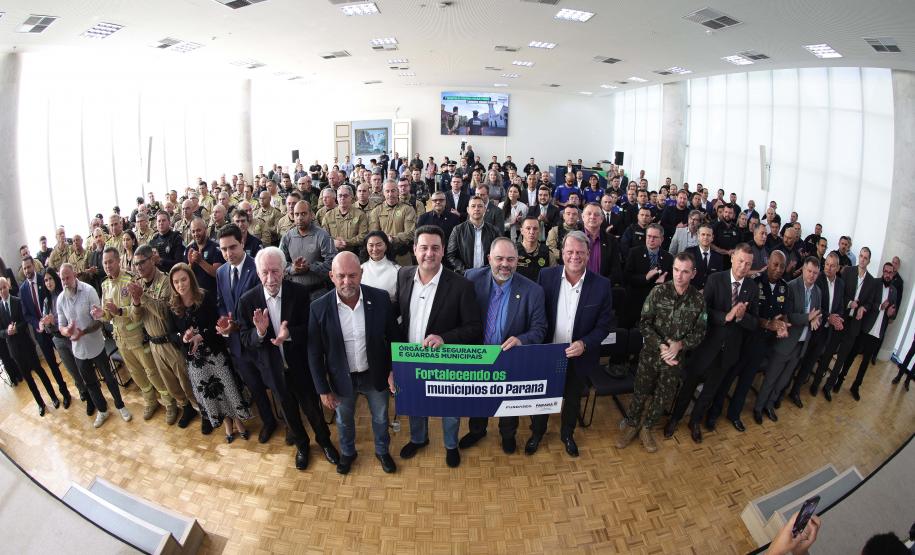 Governo do Paraná vai ampliar integração, investimentos e apoio às Guardas Municipais