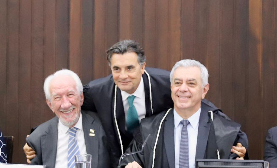 Ex-procuradora-geral do Estado toma posse como desembargadora no TJPR