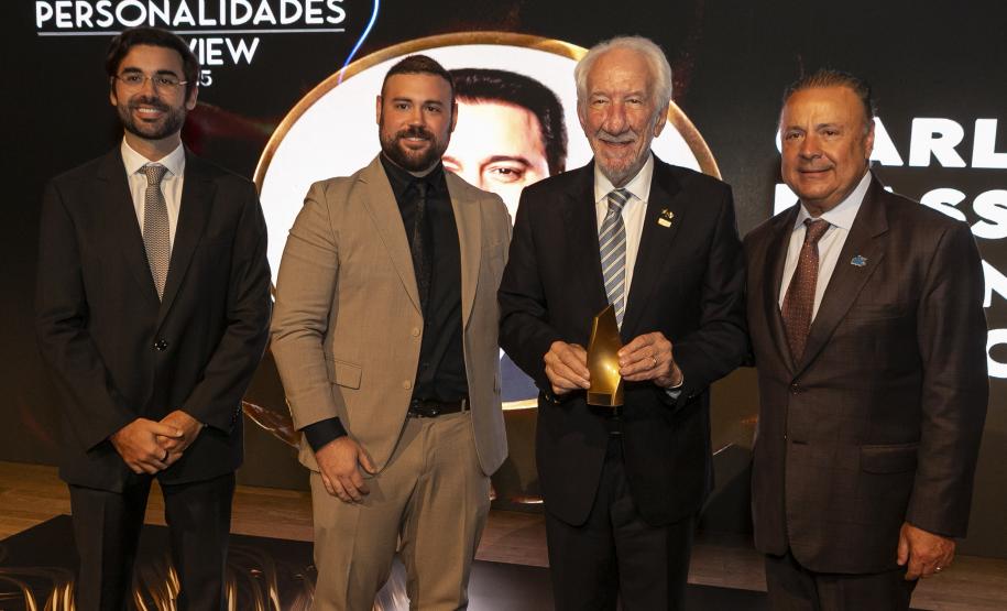 Ratinho Junior é eleito pela segunda vez personalidade do ano no prêmio TOPVIEW