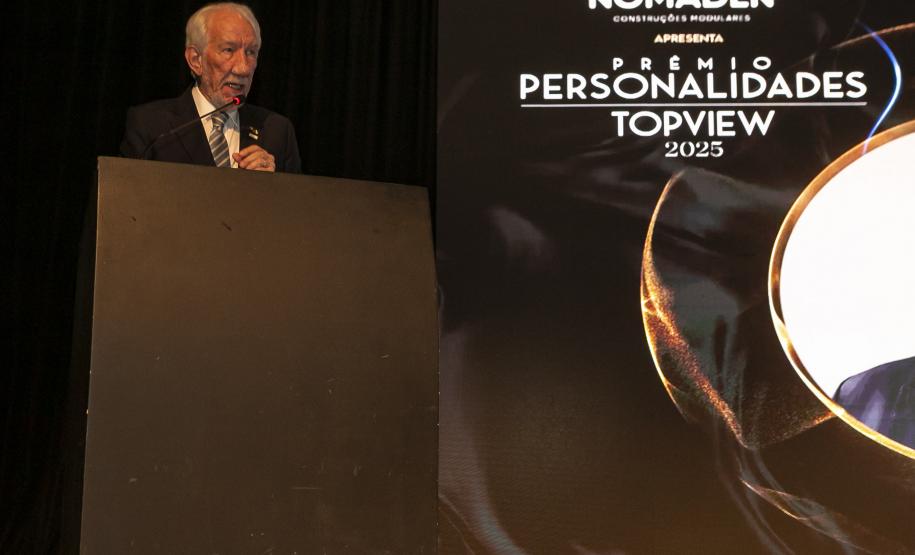 Ratinho Junior é eleito pela segunda vez personalidade do ano no prêmio TOPVIEW