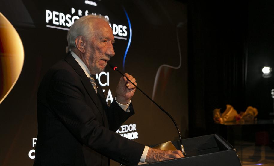 Ratinho Junior é eleito pela segunda vez personalidade do ano no prêmio TOPVIEW