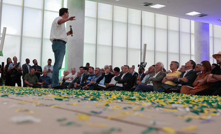 Estado reforça sistema de agricultura com 324 servidores e entrega de 250 veículos