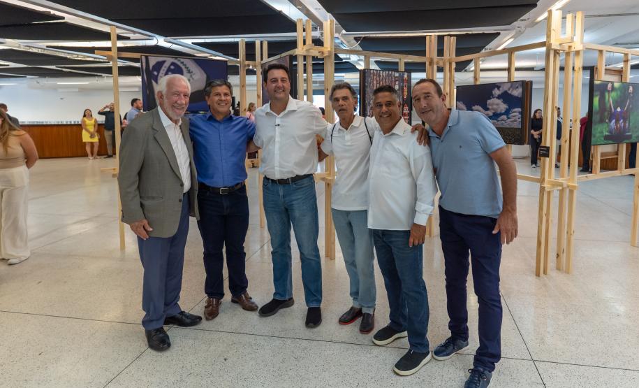 Governador participa de abertura da mostra fotográfica “Instante do Olhar”, no MON