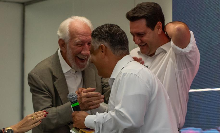 Governador participa de abertura da mostra fotográfica “Instante do Olhar”, no MON