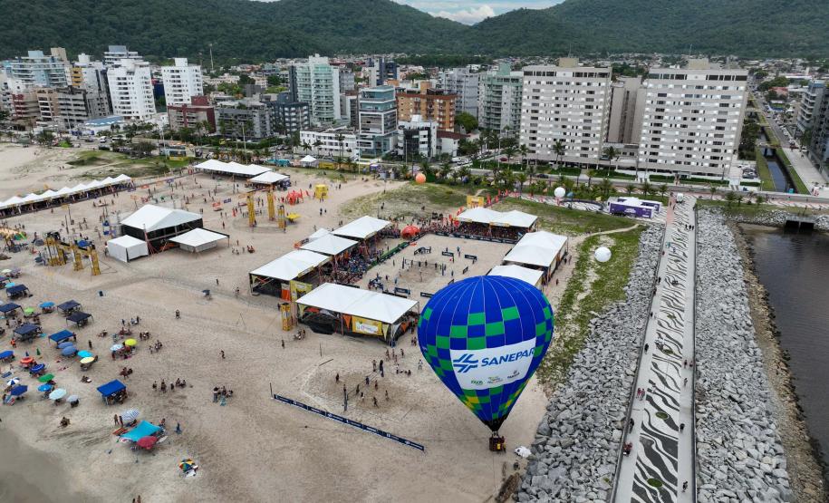Desafio do Vôlei: campeões olímpicos levantam a torcida na Arena de Caiobá