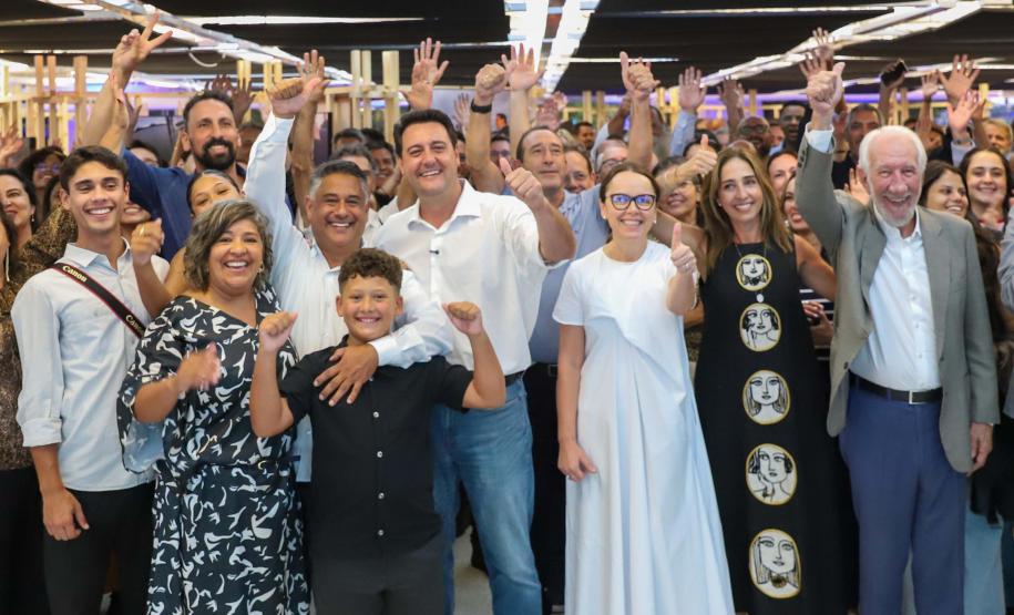 Governador participa de abertura da mostra fotográfica “Instante do Olhar”, no MON