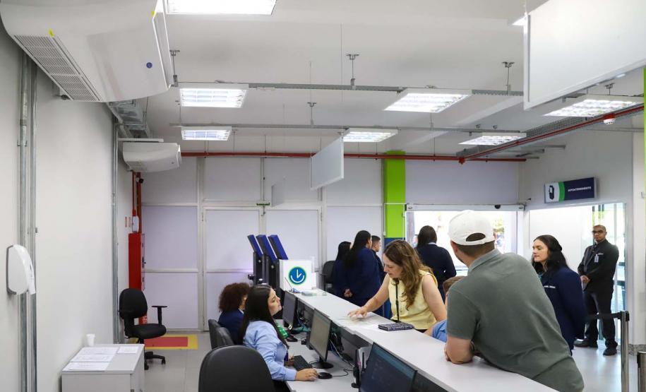 Governo inaugura 3ª unidade do Poupatempo Paraná em Curitiba, a 12ª no Estado