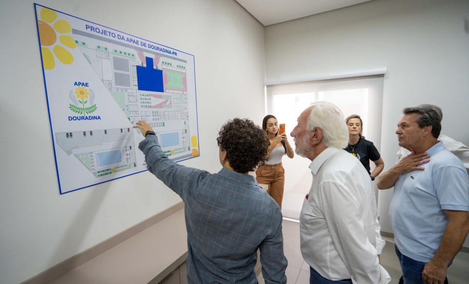 Darci Piana inaugura nova sede da APAE de Douradina, a 3ª construída pelo Estado