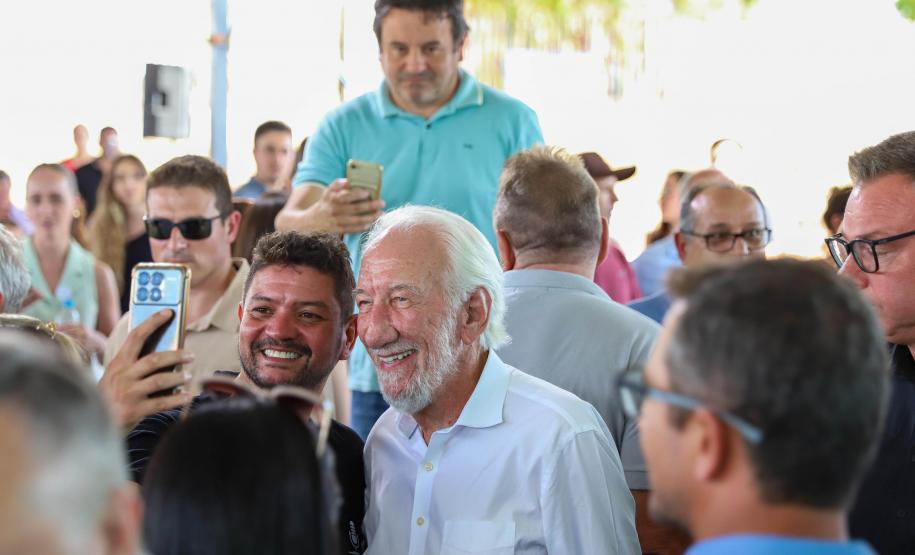 Primeiro da cidade: Estado assina ordem de serviço para construção do Hospital de Imbituva