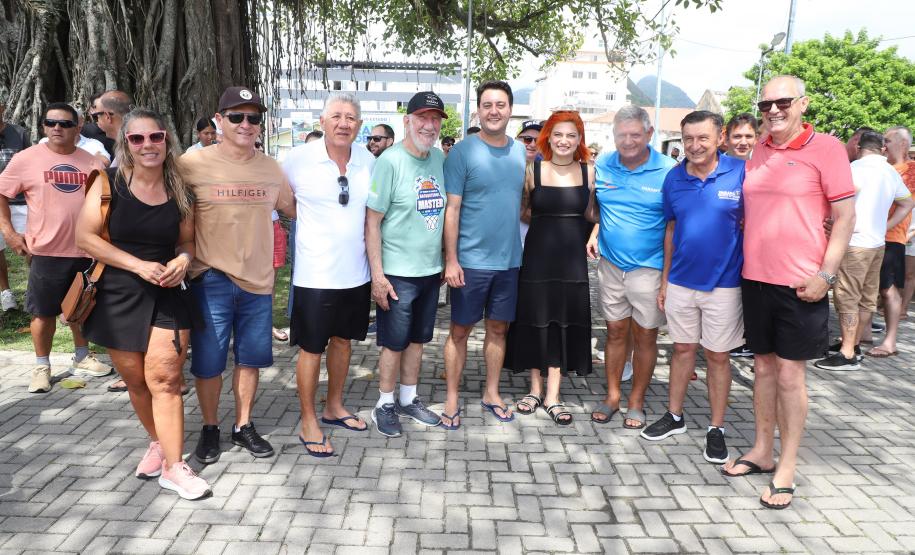 Estado inicia obras de escola de surfe para atender mais de 600 crianças no Litoral