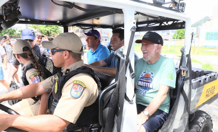 Estado inicia obras de escola de surfe para atender mais de 600 crianças no Litoral