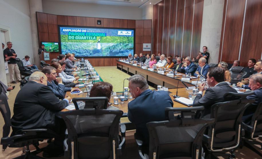 Estado, MPPR e Klabin fecham acordo para ampliação do Parque Guartelá