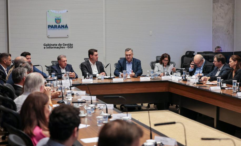 Estado, MPPR e Klabin fecham acordo para ampliação do Parque Guartelá