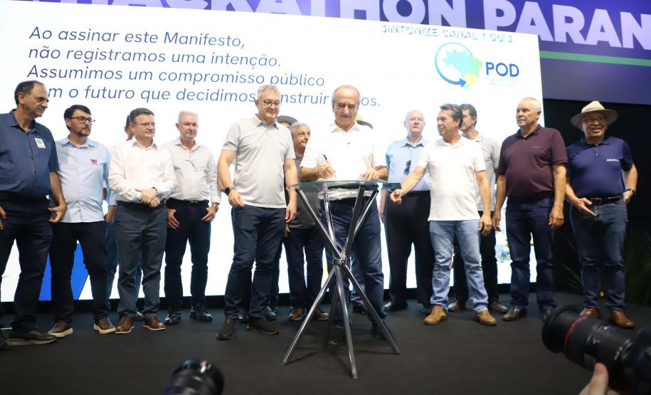 Piana assina Manifesto Ambição Regional para fortalecer desenvolvimento do Oeste