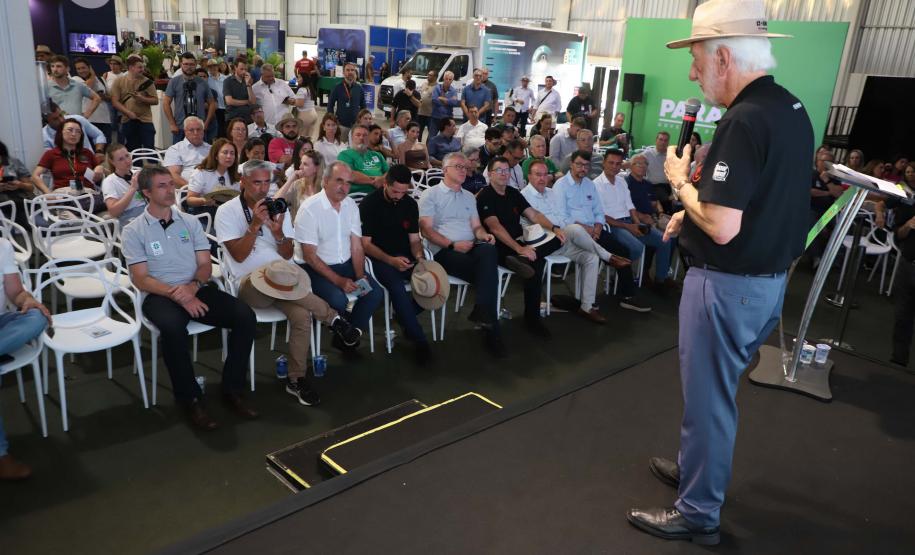 Piana assina Manifesto Ambição Regional para fortalecer desenvolvimento do Oeste