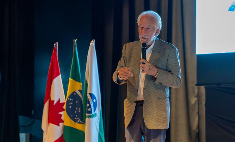 Paraná vai mandar mais 251 professores para intercâmbio internacional no Canadá