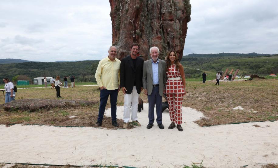 Parque Estadual de Vila Velha vira museu a céu aberto com projeto do MON