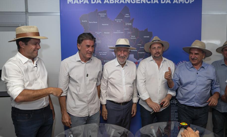 Estado vai destinar R$ 253 milhões para infraestrutura turística de 19 cidades do Oeste