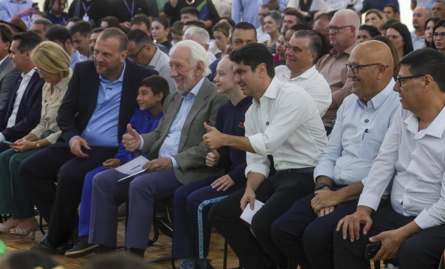 Estado lança 2ª fase do Programa Bons Olhos Paraná para atender mais 540 mil alunos